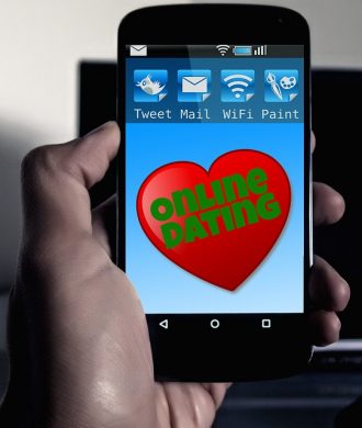 E-Dating: Der etwas andere Reiseführer ist eine Dating-App. Quelle: Pixabay.com