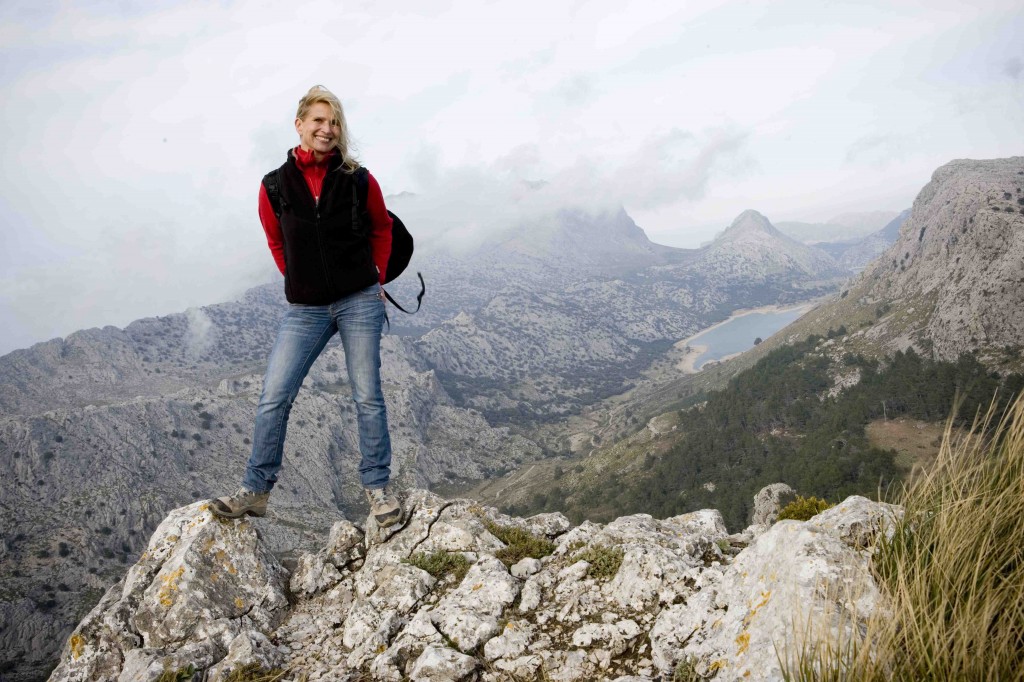 Prinzessin Astrid zu Stolberg auf dem 1100 Meter hohen Berges L’Ofre