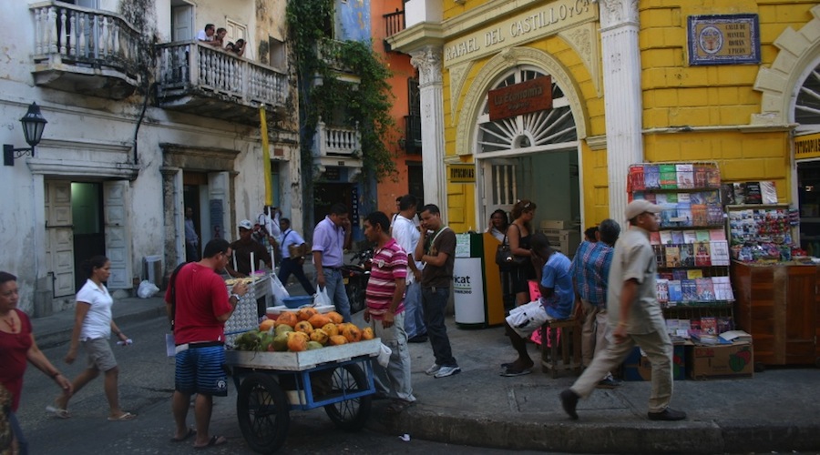 Straßenszene Cartagena Altstadt