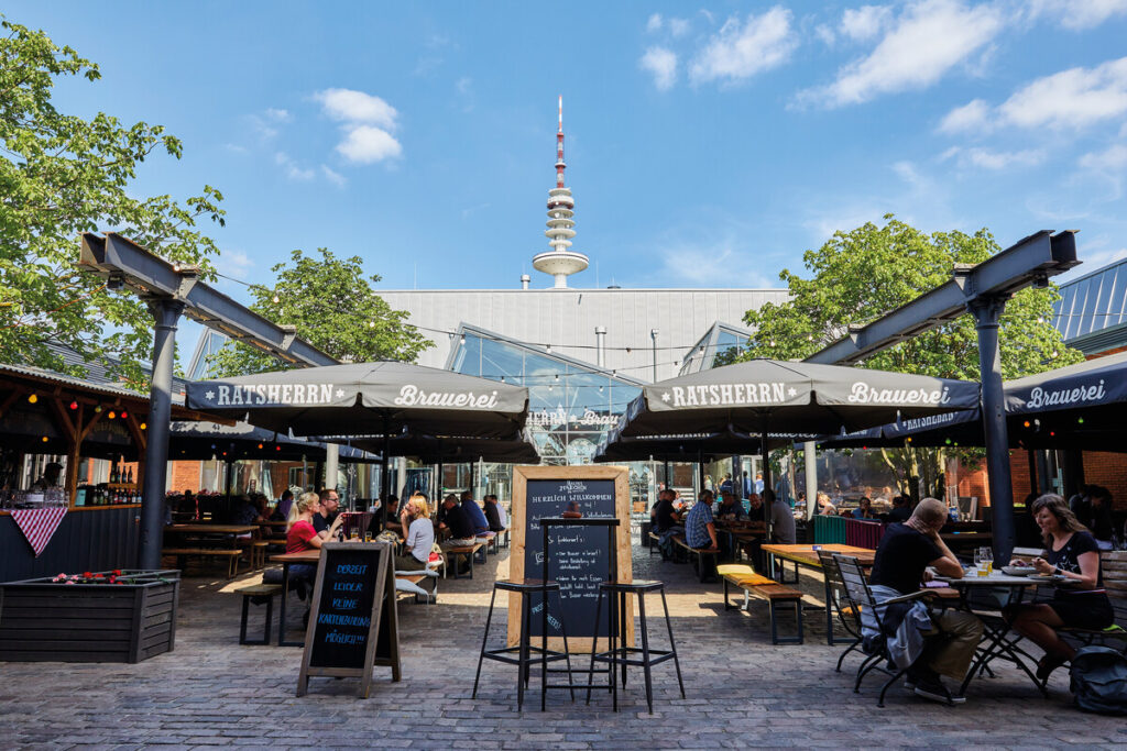 Hamburg: Ratsherren-Brauerei mit dem großen Biergarten