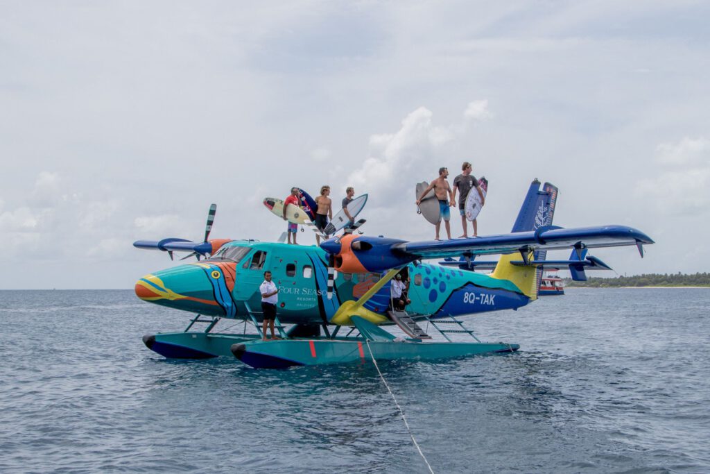 Die Seaplane Surfing Safari wird ausschließlich im Four Seasons Kuda Huraa angeboten.