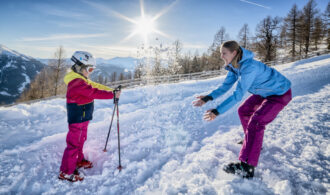 Winterspaß für die Familie mit Kindern in der Ferienregion Salzburger Lungau